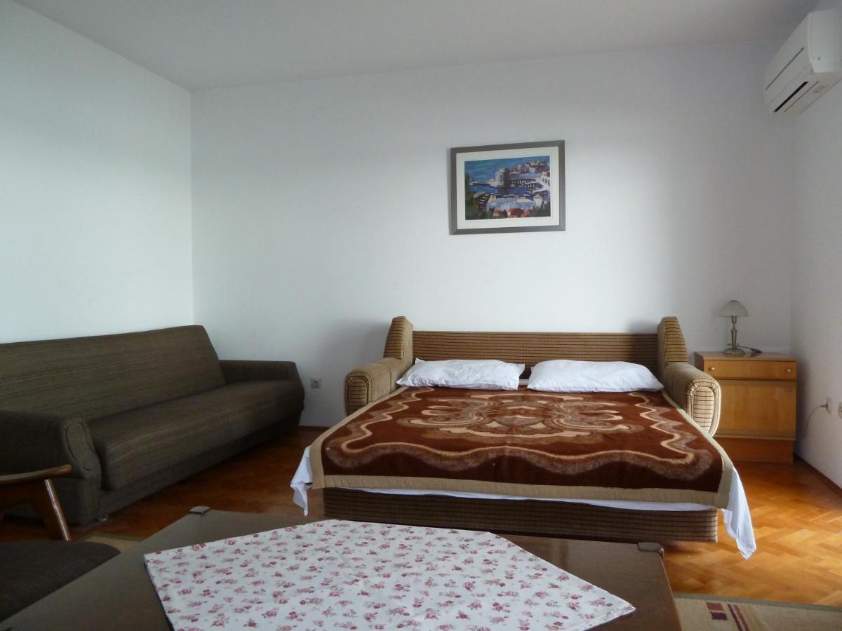 Apartment Nada 1 Ядраново Екстериор снимка
